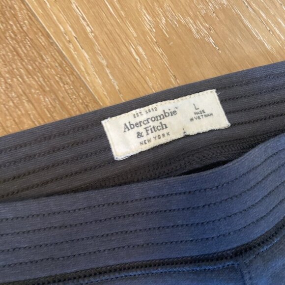 Abercrombie & Fitch Ponte Pants Legging Women’s L Dark Gray Zip Cuff Slim Fit - Picture 3 of 7